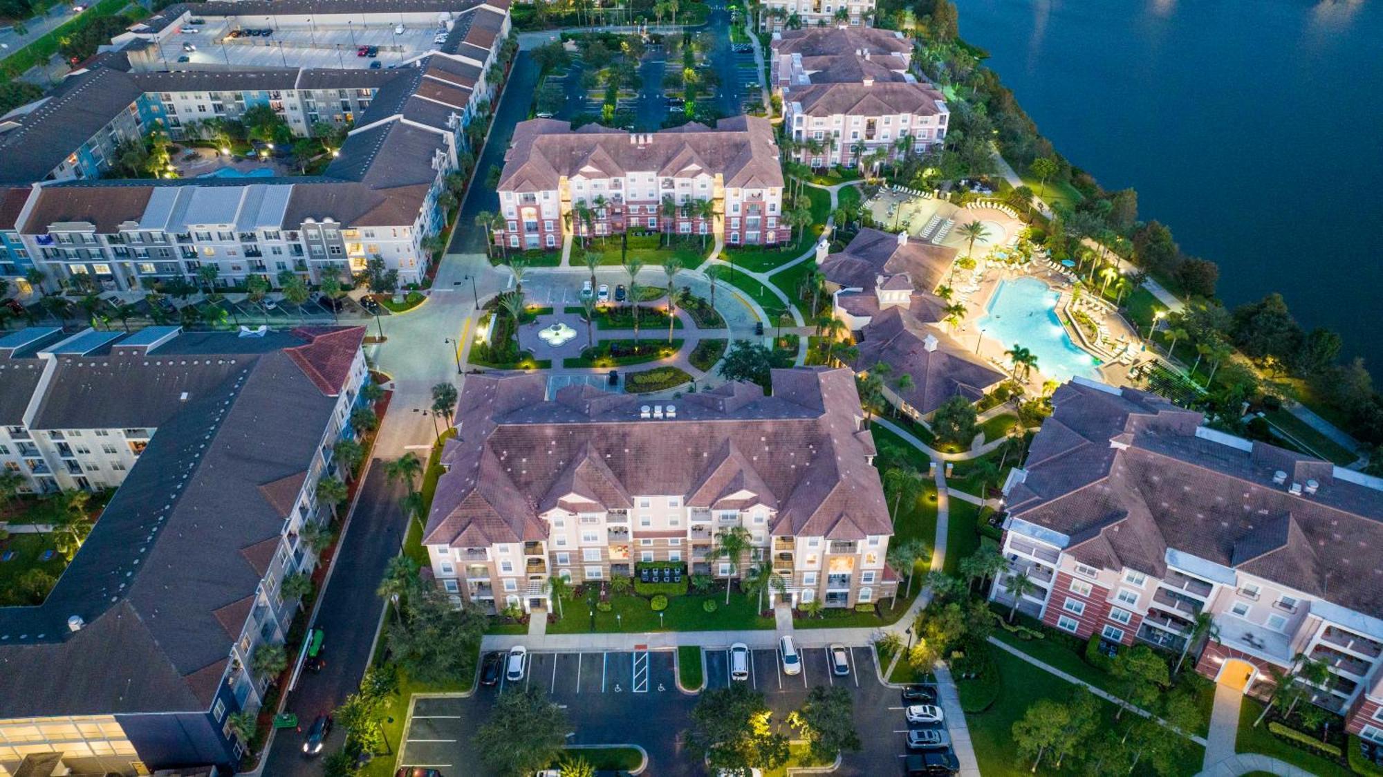 Location Location Orlando Resort Near All Parks! Int'L Dr Exteriör bild